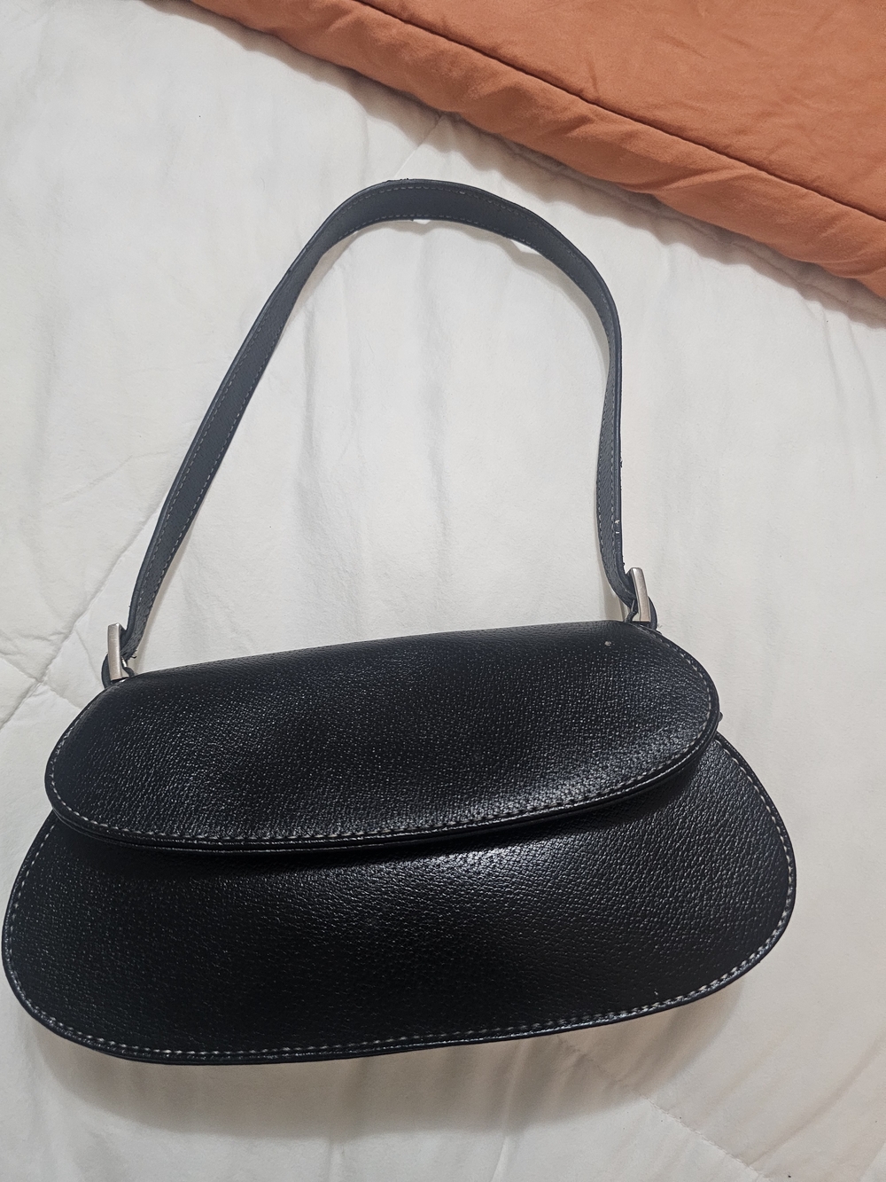 Classic LIZ CLAIBORNE Black Women’s Shoulder Bag